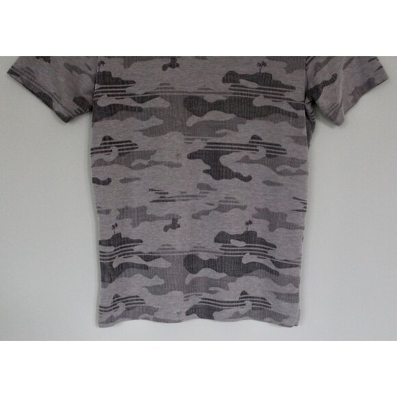TRAVIS MATHEW Beachside Stealth Polo Shirt Gray Camo Palm Trees, Size M Medium - Picture 7 of 9